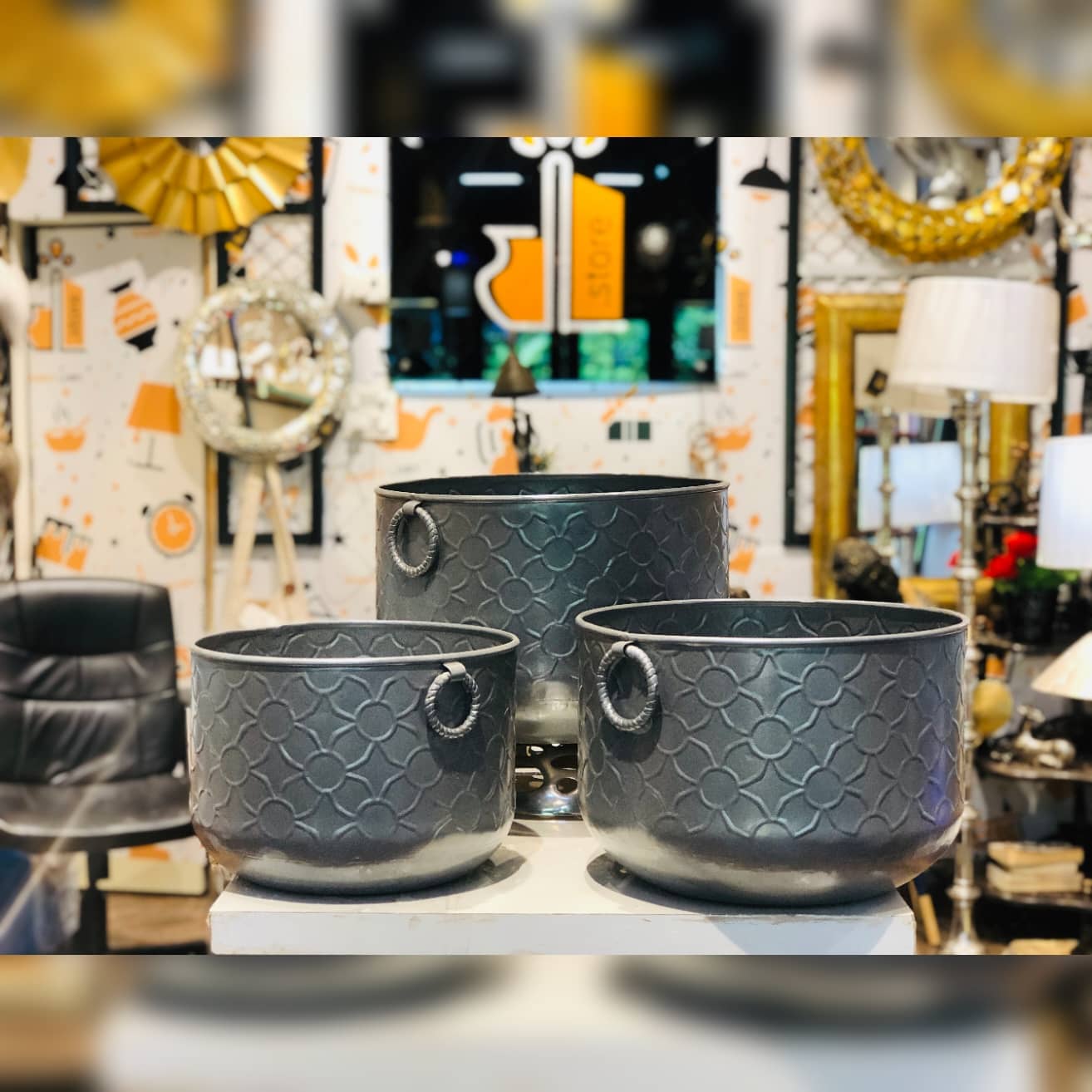 Metal Planters | Set of 3 Dusky Lory