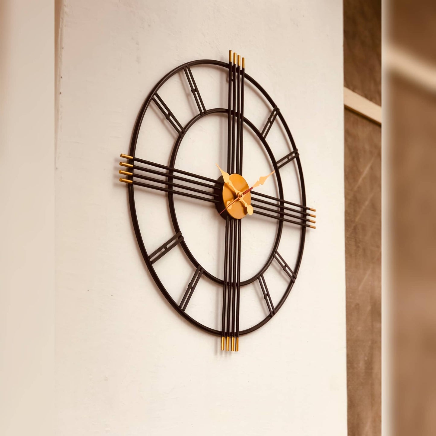 Black and Golden Wall Clock | 26 Inche Dusky Lory