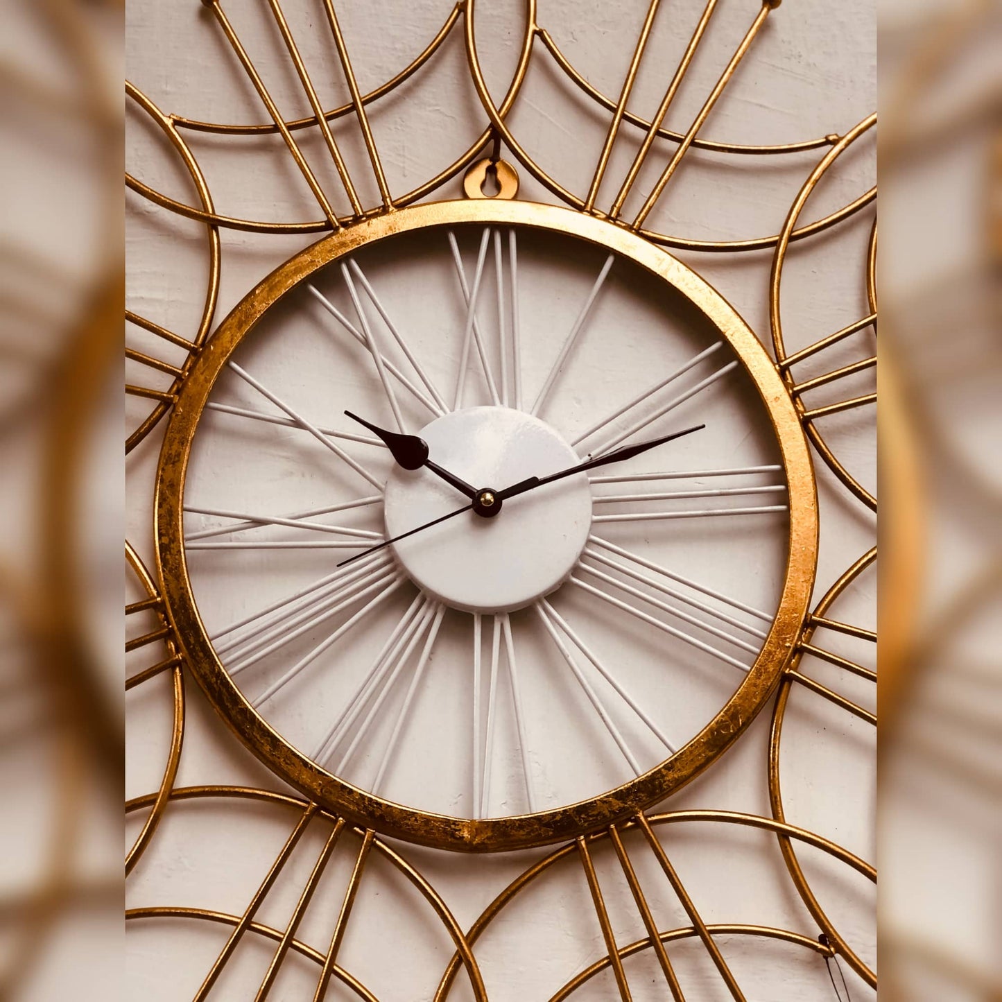 Golden & White Wall Clock | 25 Inch Dusky Lory