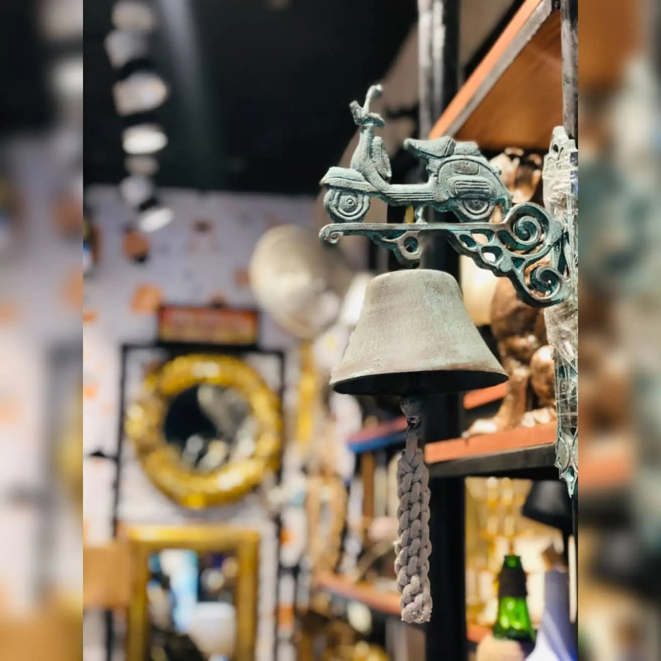 Door Bell | Antique | Iron Casting Dusky Lory